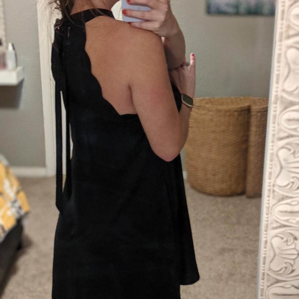 Mid length scalloped LBD